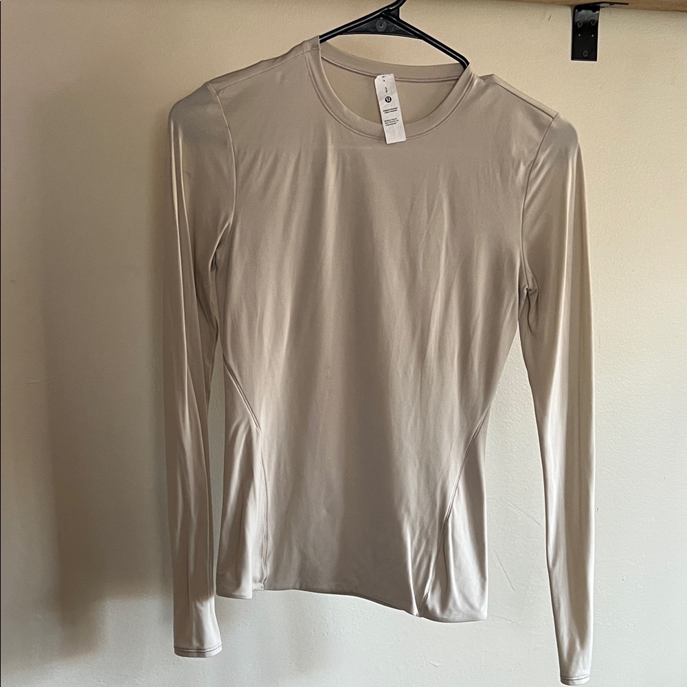 Women’s Lululemon Wundermost Ultra-Soft Nulu Crewneck Long Sleeve